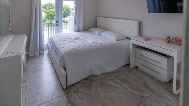 7301 SW 159th Ave, Miami, FL 33193