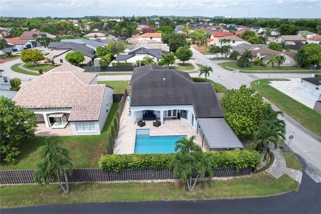 7301 SW 159th Ave, Miami, FL 33193