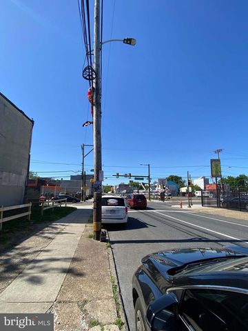 2611 N 2ND ST, Philadelphia, PA 19133