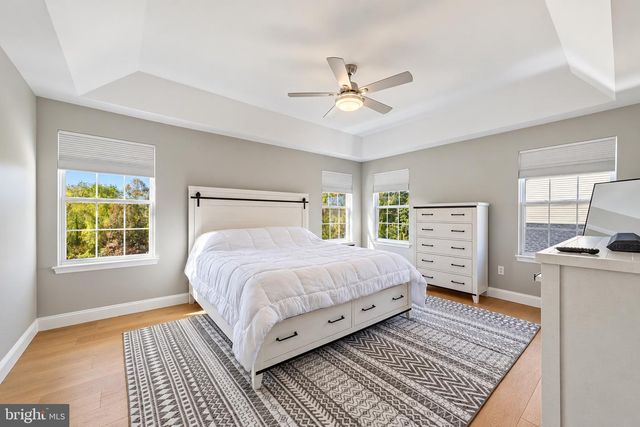 332 W CROSSING DR, Mount Royal, NJ 08061