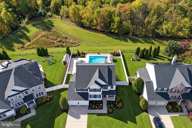 332 W CROSSING DR, Mount Royal, NJ 08061