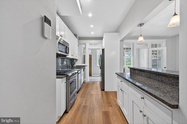 318 VARNUM ST NW, Washington, DC 20011