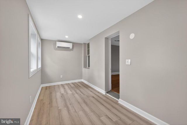 318 VARNUM ST NW, Washington, DC 20011