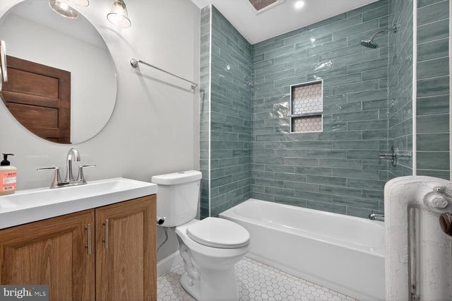 318 VARNUM ST NW, Washington, DC 20011
