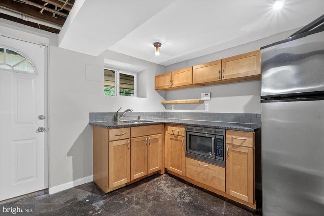 318 VARNUM ST NW, Washington, DC 20011