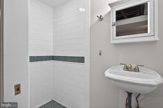318 VARNUM ST NW, Washington, DC 20011