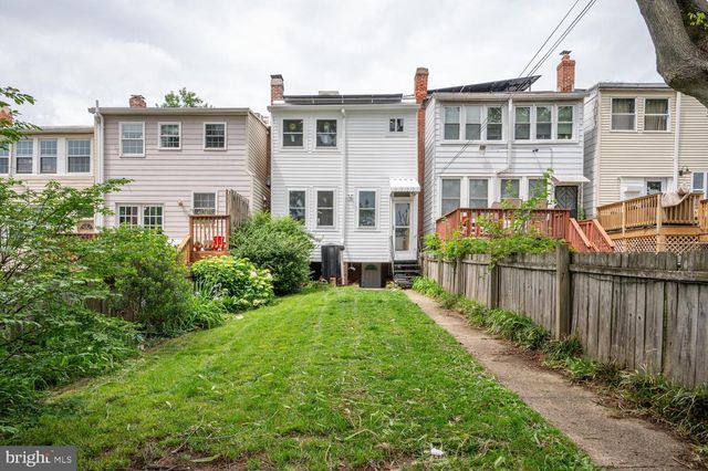 318 VARNUM ST NW, Washington, DC 20011
