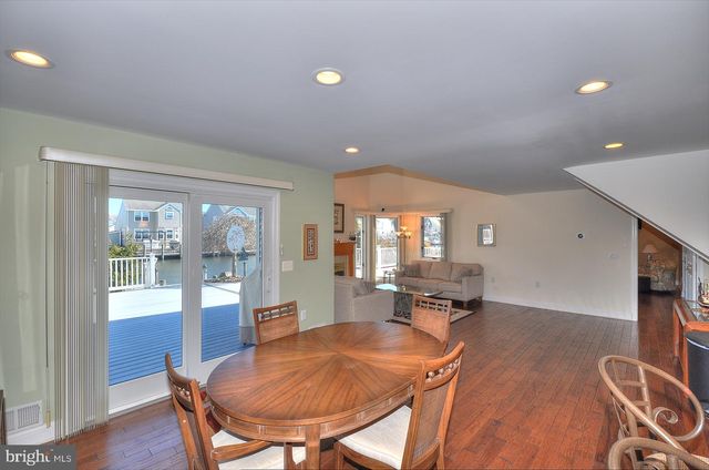 19 CENTERBOARD DR, Bayville, NJ 08721