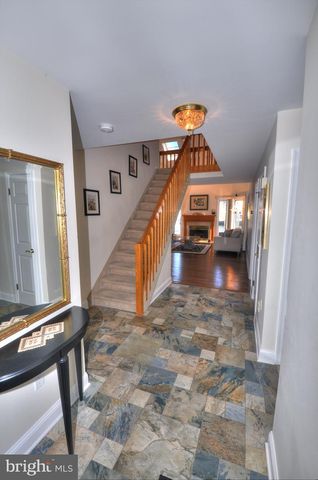 19 CENTERBOARD DR, Bayville, NJ 08721