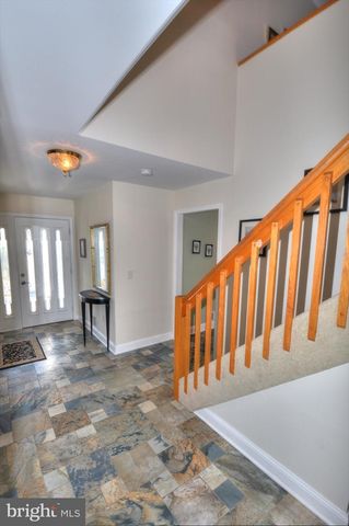 19 CENTERBOARD DR, Bayville, NJ 08721