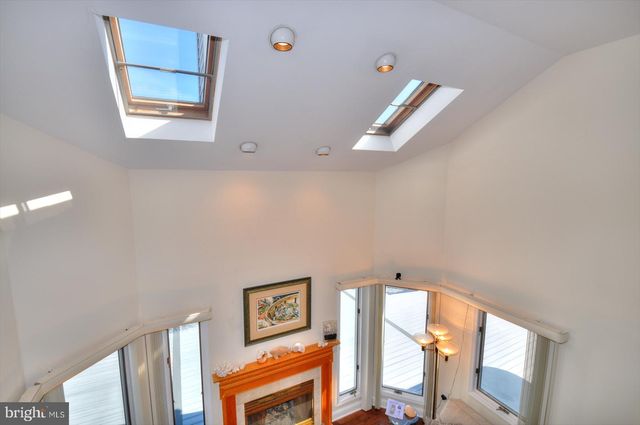 19 CENTERBOARD DR, Bayville, NJ 08721