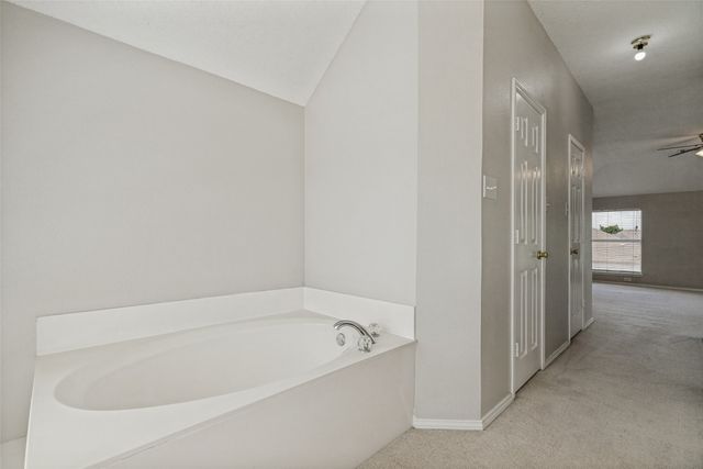 3900 Columbus Drive, Mckinney, TX 75070