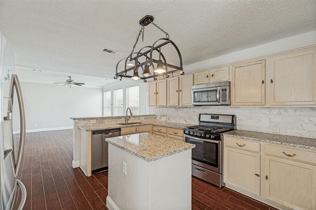 3900 Columbus Drive, Mckinney, TX 75070