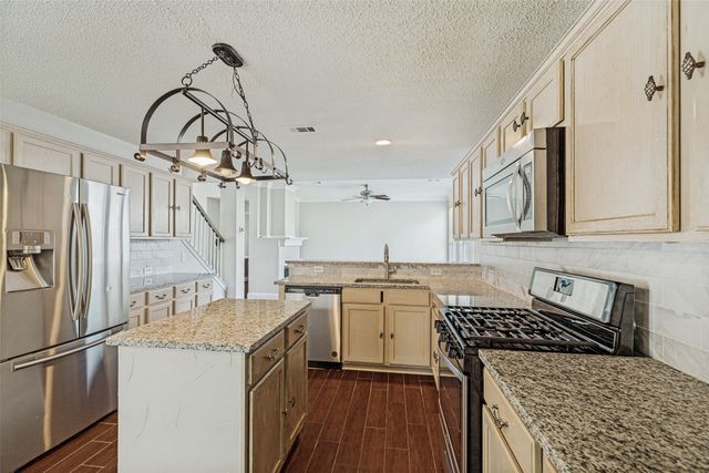 3900 Columbus Drive, Mckinney, TX 75070