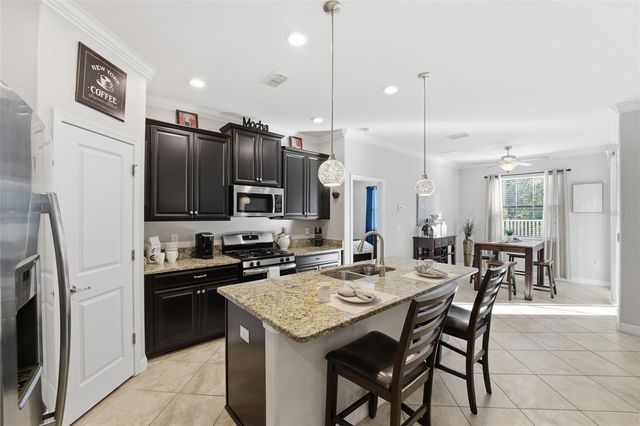 8128 SEQUESTER LOOP, Land O Lakes, FL 34637