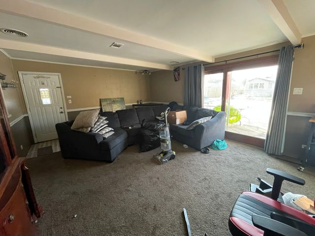 11524 S Nagle Avenue, Worth, IL 60482