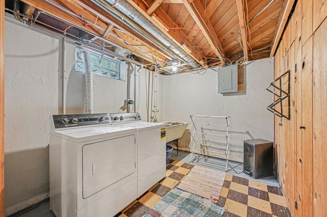 1411 Collegewood Street, Ypsilanti, MI 48197