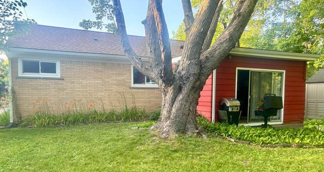 1411 Collegewood Street, Ypsilanti, MI 48197