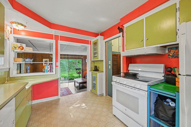 1411 Collegewood Street, Ypsilanti, MI 48197