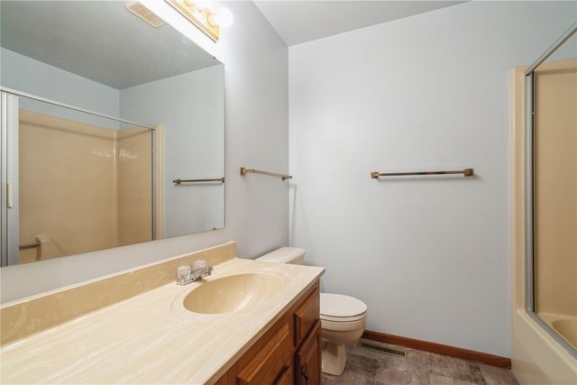 2540 Grand Avenue, Marion, IA 52302