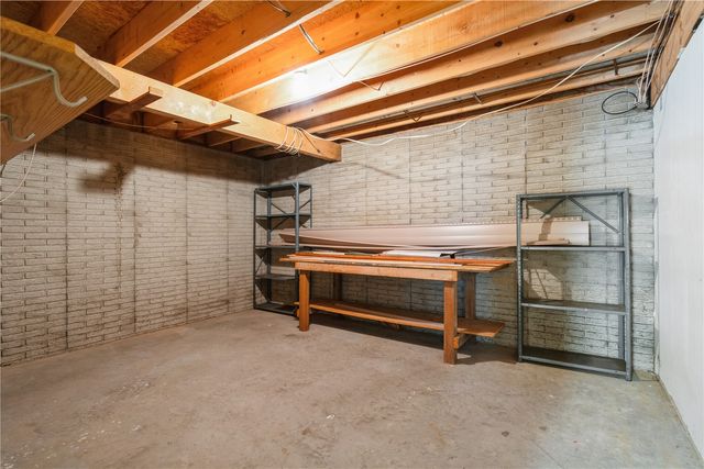 2540 Grand Avenue, Marion, IA 52302