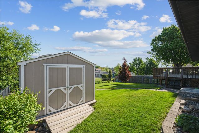 2540 Grand Avenue, Marion, IA 52302