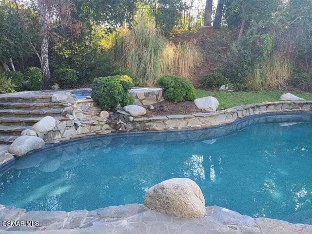5608 Silver Valley Avenue, Agoura Hills, CA 91301