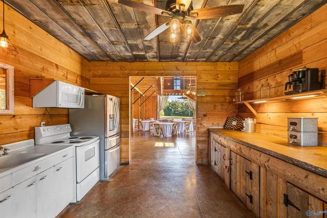 4908 Hopper Road, Altoona, AL 35952