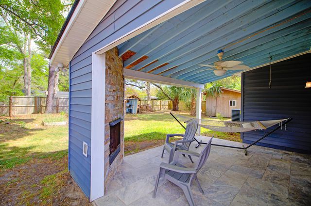 350 Hoff Avenue, Charleston, SC 29407