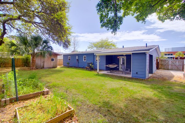 350 Hoff Avenue, Charleston, SC 29407