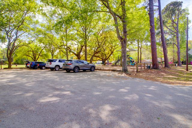 350 Hoff Avenue, Charleston, SC 29407