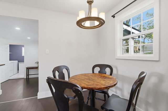 350 Hoff Avenue, Charleston, SC 29407