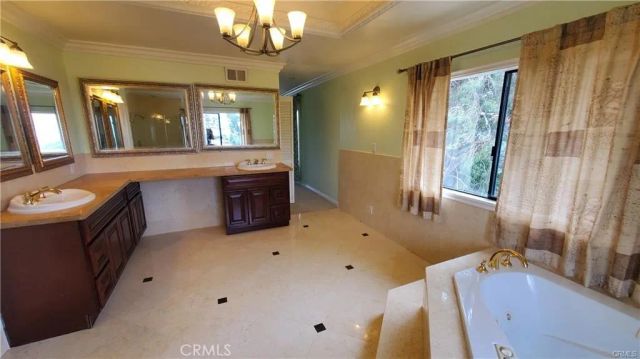 2721 Broken Feather, Diamond Bar, CA 91765