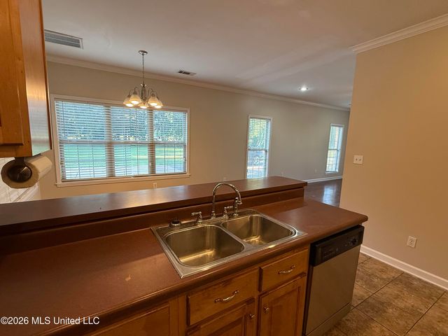 67 Dudley Place, Byhalia, MS 38611
