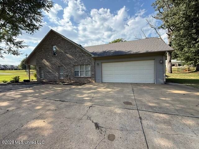 67 Dudley Place, Byhalia, MS 38611
