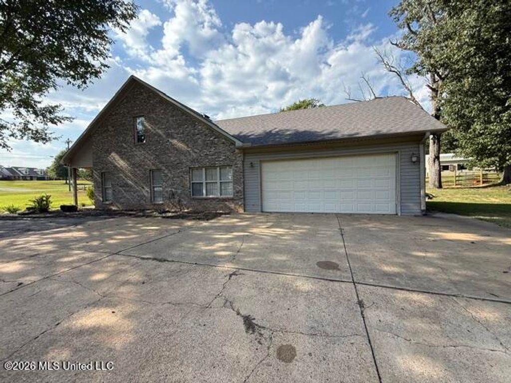 67 Dudley Place, Byhalia, MS 38611 — photo 4