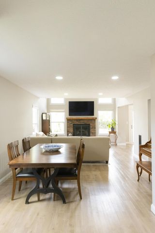 2392 Dunsworth Drive, Columbus, OH 43235