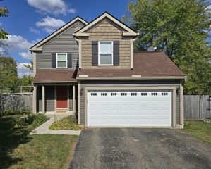 2392 Dunsworth Drive, Columbus, OH 43235