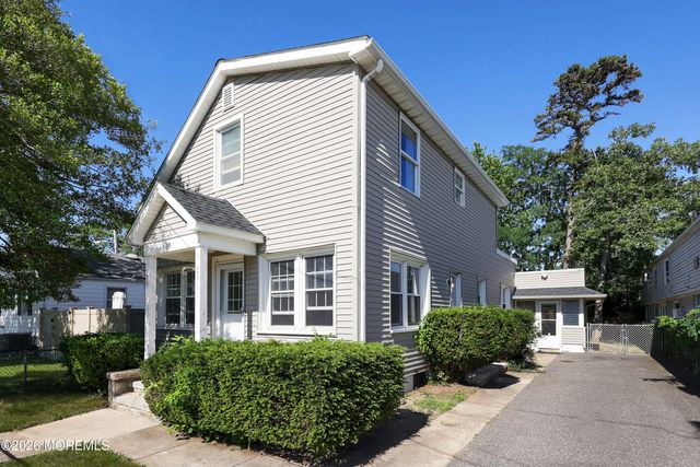 207 Ocean Gate Avenue, Ocean Gate, NJ 08740
