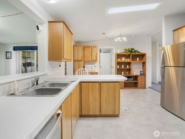 7357 Wild Goose Lane NE, Moses Lake, WA 98837