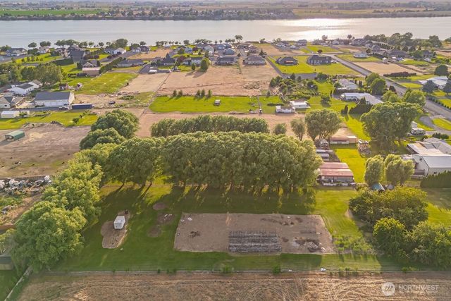 7357 Wild Goose Lane NE, Moses Lake, WA 98837