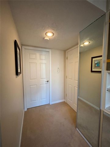 4822 OCEAN BOULEVARD 3D, Sarasota, FL 34242