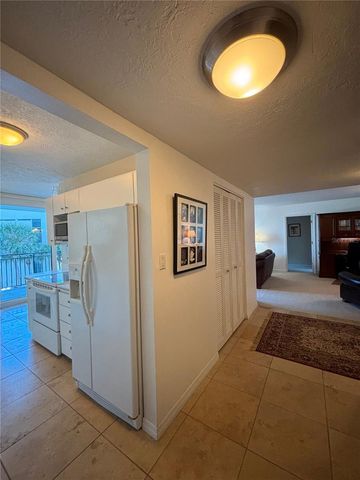 4822 OCEAN BOULEVARD 3D, Sarasota, FL 34242