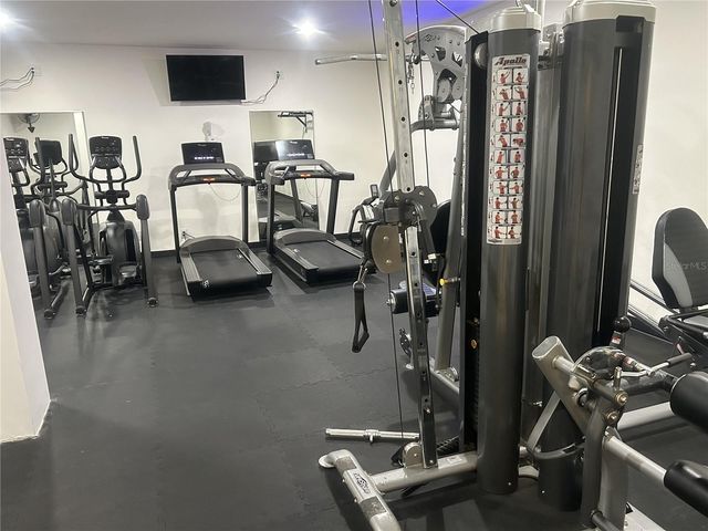 4822 OCEAN BOULEVARD 3D, Sarasota, FL 34242