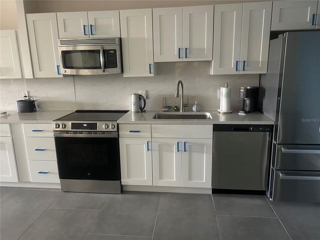 4822 OCEAN BOULEVARD 3D, Sarasota, FL 34242
