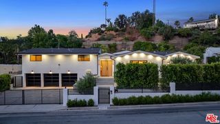 20226 Lorenzana Drive, Woodland Hills (los Angeles), CA 91364