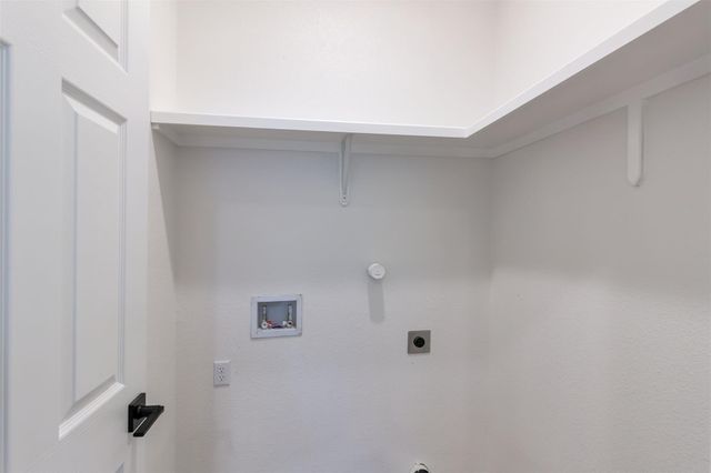 508 Brown ST, Lockhart, TX 78644