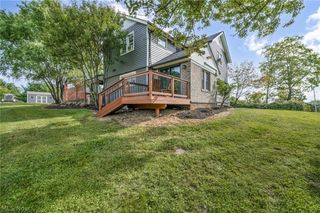 1511 Center Road, Hinckley, OH 44233