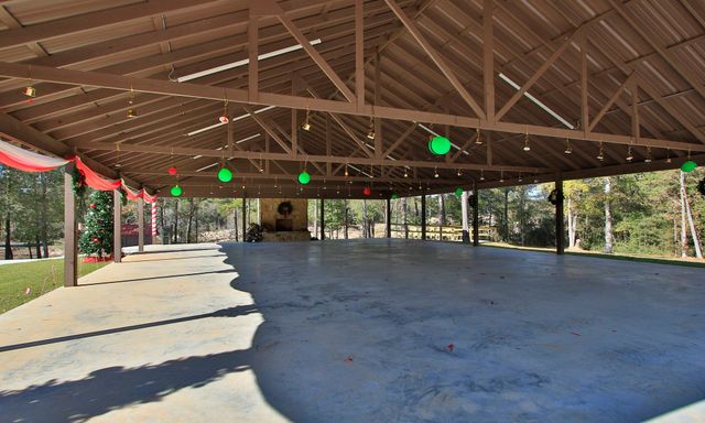 12-22-59 Grey Feather Road, Huntsville, TX 77340