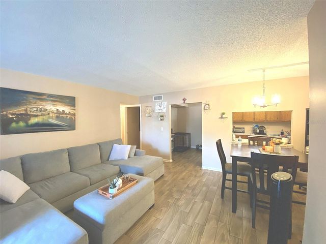 8213 SUN SPRING CIRCLE 31, Orlando, FL 32825